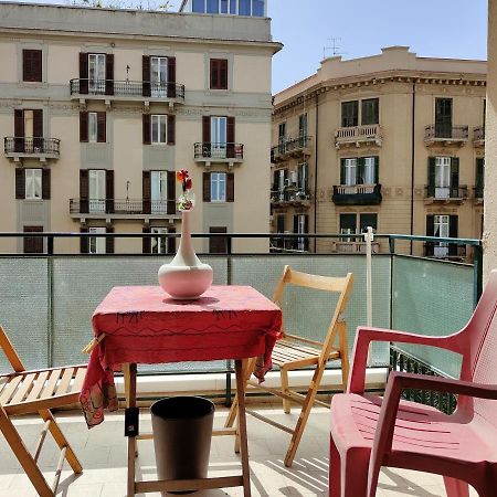 Youth Open Mind Under 40 - Welcome Lgb Libertines Naturist For An Exciting Stay - We Are Looking For Volunteers Palermo Exterior foto